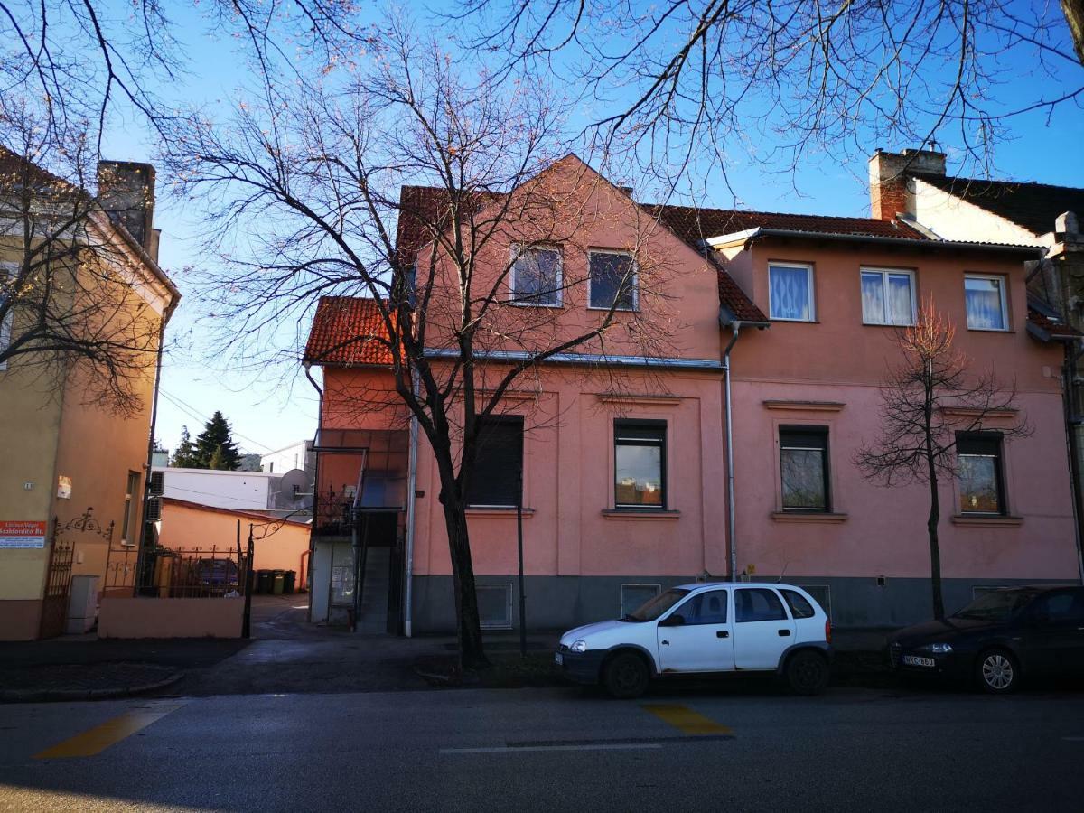 Hoke Lakas Apartment Sopron Exterior photo